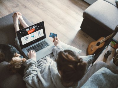 Brasil é o segundo país que mais pesquisa por Black Friday, aponta estudo Brasil é o 2º país que mais busca por descontos na Black Friday